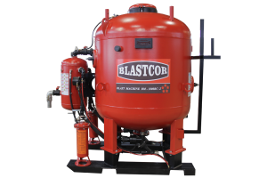 Пескоструйный аппарат BLASTCOR®-BM 1000 RC двухпостовая с 2-мя дистанционными управлениями